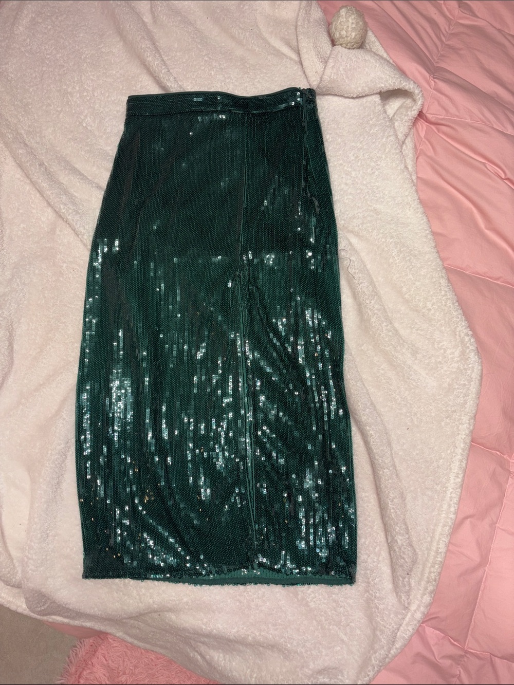 H&M - Picture 2 of 5